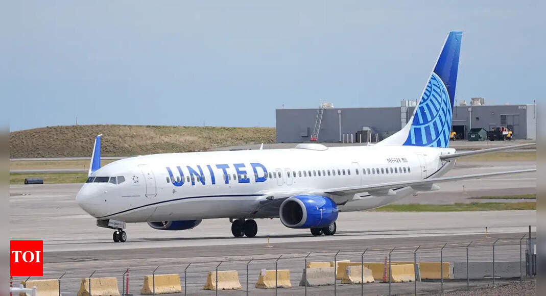 Newark airport faces disruption after United Airlines cuts 35 daily flights