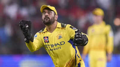 Adam Gilchrist on MS Dhoni's captaincy: 'Whether the brain is still ticking for him as astutely...'