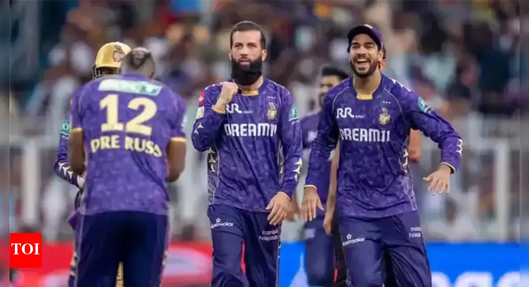 IPL Live: Moeen Ali, Varun Chakaravarthy jolt RR run chase
