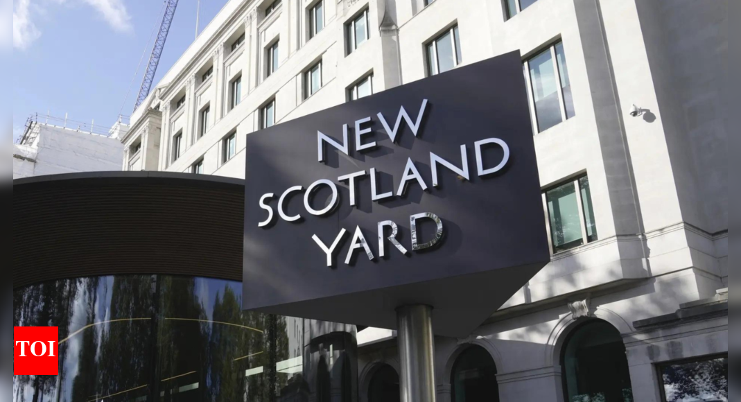 UK police arrest several Iranian men over alleged attack plot