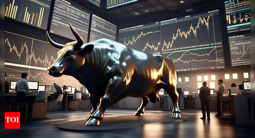 7 top firms see Mcap soar by Rs 2.31 lakh crore; Reliance leads the way