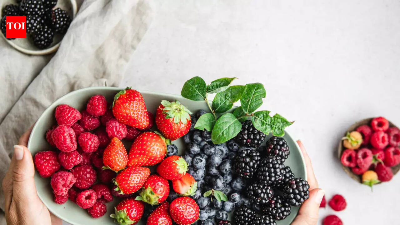 9 lesser-known summer fruits and their benefits