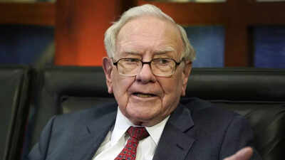 5.5 million percent returns since 1964, over 140 times that of S&P 500! Why there will be no other investor like Warren Buffett