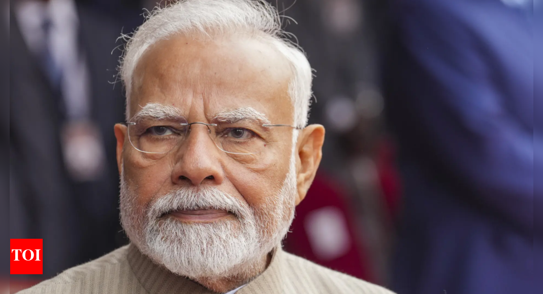 IAF chief briefs PM Modi on force's op readiness