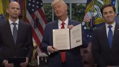  SNL mocks Trump's first 100 days in office