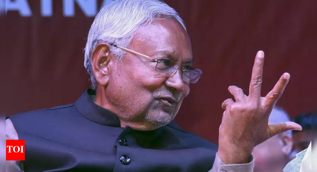“मेरी पार्टी ने मुझे इधर -उधर जाने दिया”: नीतीश कुमार, एनडीए के साथ रहना | भारत समाचार