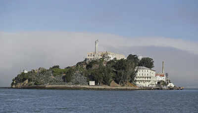 Trump orders Alcatraz to reopen: Notorious criminals locked up before its closure