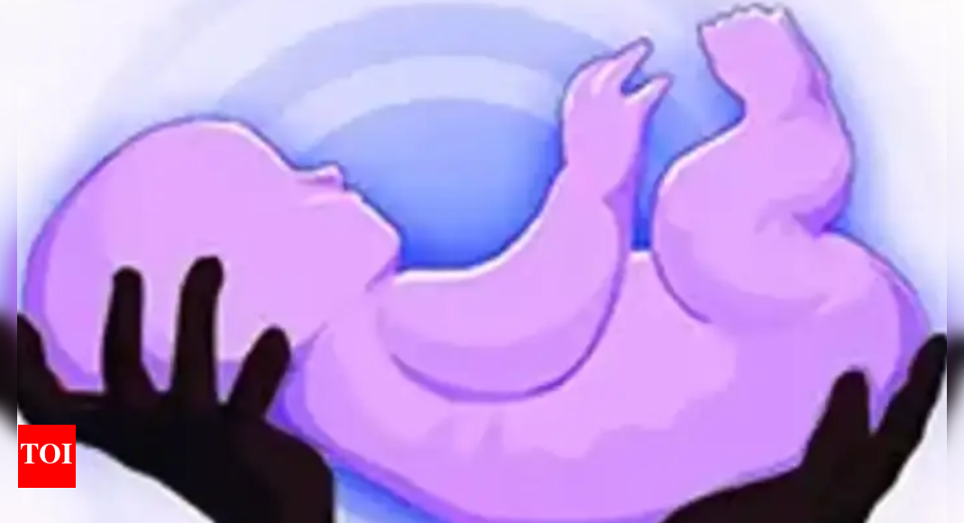 Newborn girl stuffed in a bag & dumped in Satna, saved by locals ...