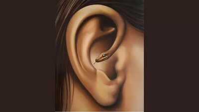 Optical illusion personality test: Snake or ear? What you spot first tells if you are instinctive or rational