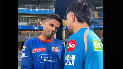 'Aap karo toh dance, hum kare toh …': Suryakumar Yadav and Rashid Khan's hilarious banter ft. Mohammed Siraj - Watch!