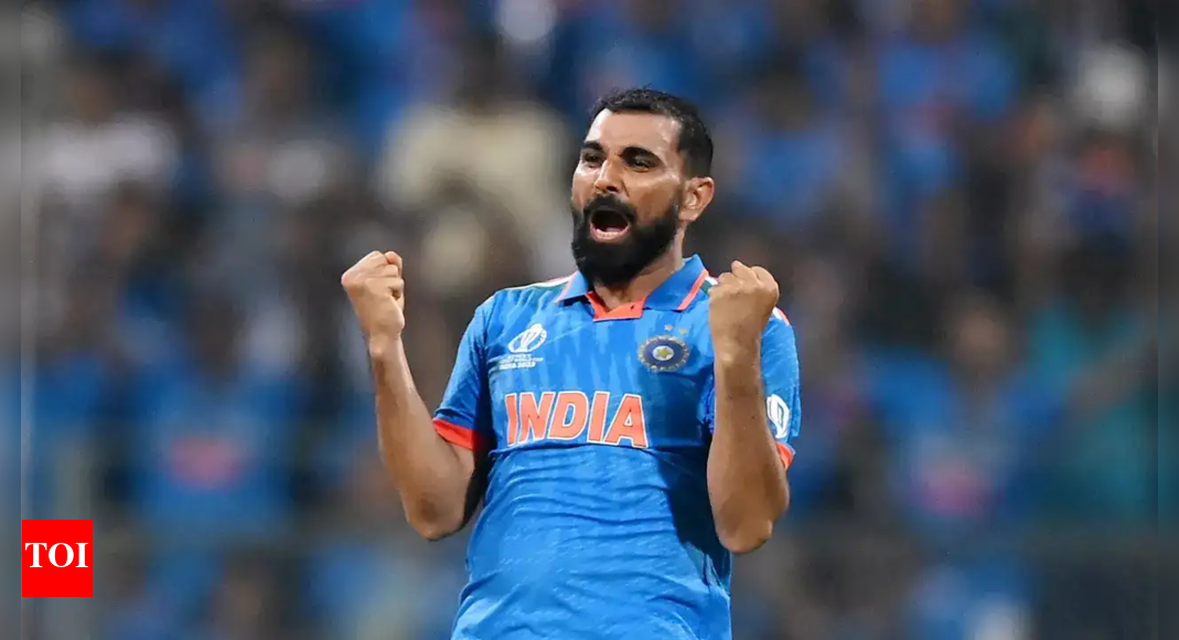 Cricketer Mohammed Shami receives threat mail, brother files FIR