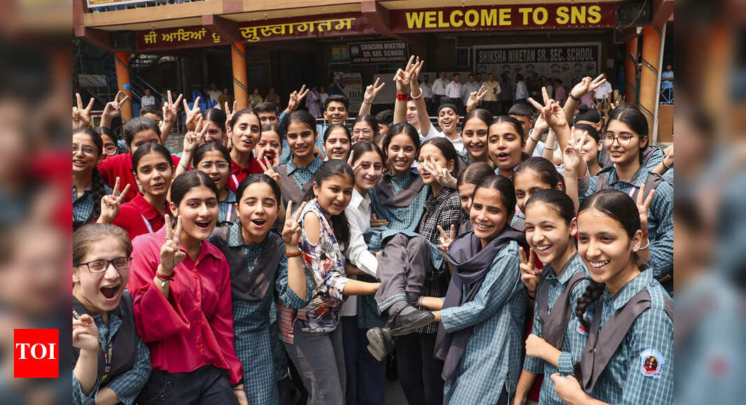 MP Board 12th Result 2025 Declared: Overall Pass Percentage 74.48%, Priyal Dwivedi Tops – The Times of India