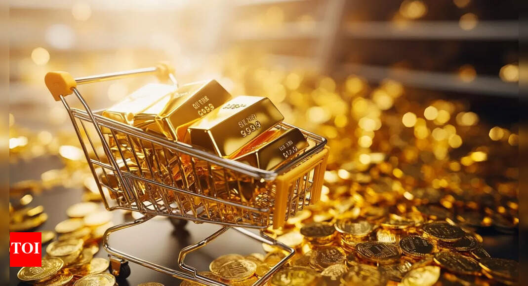 Gold rate today: Gold prices surge to Rs 95,950 per 10 grams as investors in wait and watch mode