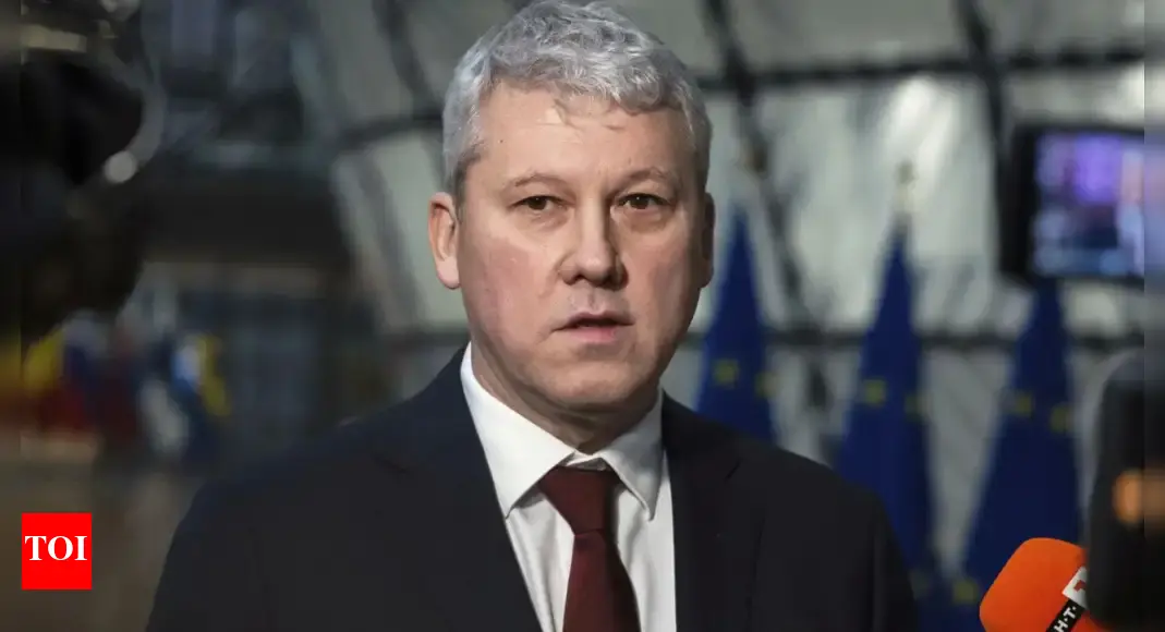 Romania names interim premier as turmoil deepens – Times of India