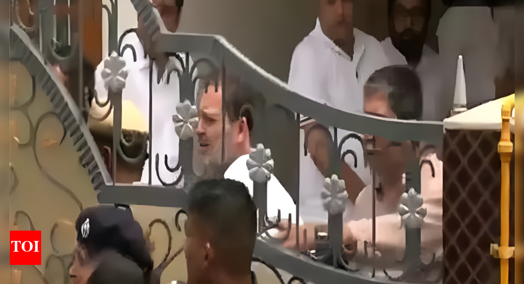 'Nation awaits justice': Rahul meets family of Navy officer killed in Pahalgam attack