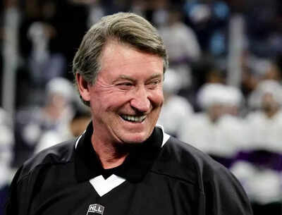 “I have no political power with the president”::Wayne Gretzky distances himself from politics amid Donald Trump’s 51st state remarks