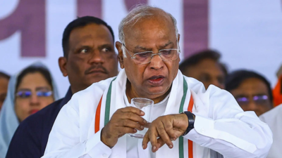 Catch-22 situation? Congress balances between attacking government and backing action against Pakistan