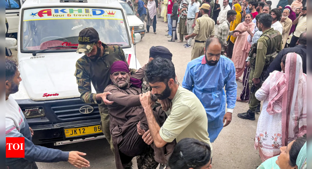 Four dead as bus falls into Poonch gorge | India News – The Times of India