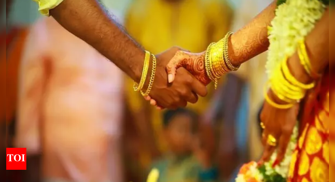 New proposal: Pay Rs 7L, have 40 beach weddings in 3 years