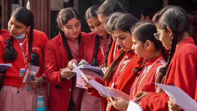 Kerala to add over 64,000 Plus One seats across most districts to ensure higher education access for all – The Times of India