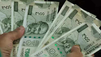 Operation Sindoor impact on rupee: The domestic currency began trading at 84.65 and subsequently dropped to 84.66 against the dollar. Operation Sindoor impact on Indian rupee: Re dips 31 paise to 84.66 against US dollar as India strikes Pakistan terrorist camps