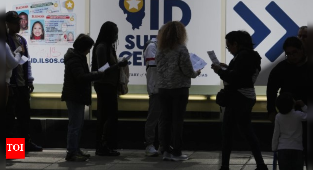 Real ID erklärte: Was es ist und warum Amerikaner jetzt einen brauchen, um zu fliegen