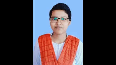JEE Main topper bags 6th spot in HS exam