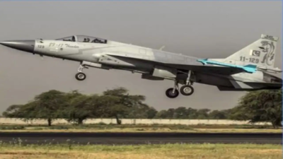 India's FIERY Response As Pak Tries Everything: Missiles, Jets, Artillery Fire | Tensions Peak