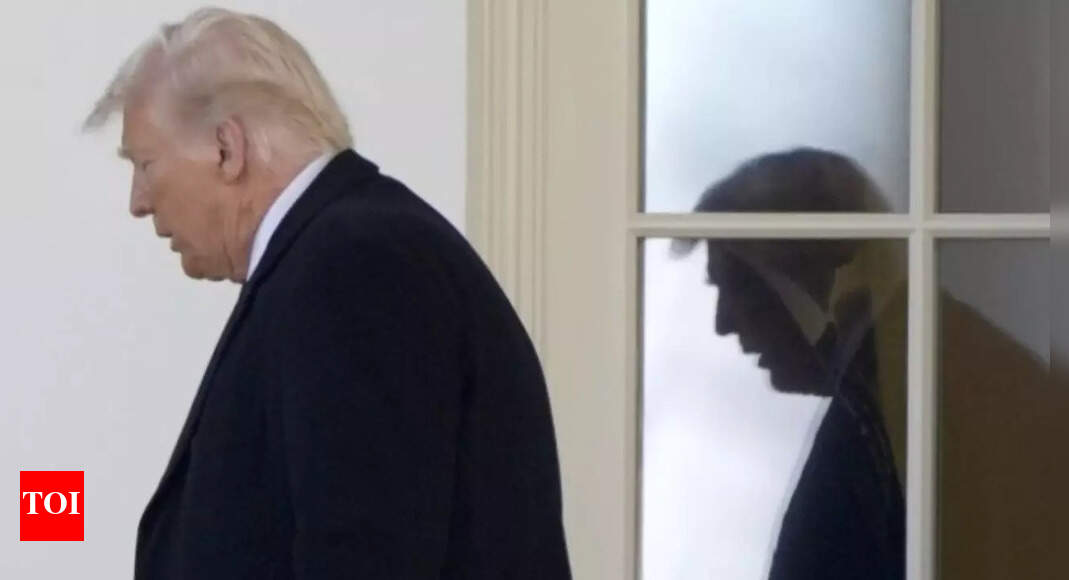 Trump asks Supreme Court to end Biden-era humanitarian parole, threatening legal status of 500,000 migrants – Times of India