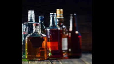 Smuggled liquor worth 4 lakh seized by Excise STF