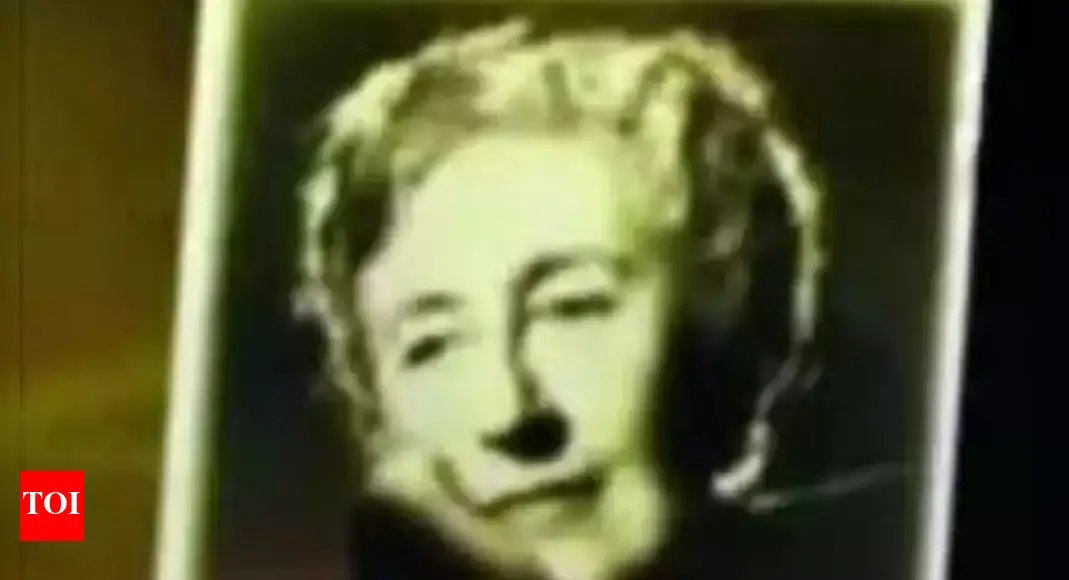 Agatha Christie, who died in 1976, has started 'teaching' a writing class
