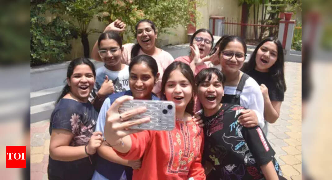 Kerala Class 10th Result 2025: How and where to check your Kerala SSLC scorecard online