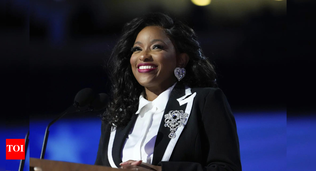 ‘So dumb it hurts’: Jasmine Crockett slammed for calling GOP ‘inherently violent’