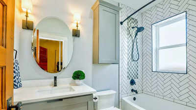 Best Mirrors For Bathroom That Are Smart, Sleek & Fog-Free