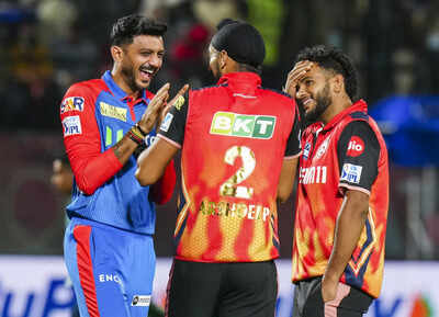 Watch: Delhi Capitals and Punjab Kings players arrive in Delhi from Dharamsala