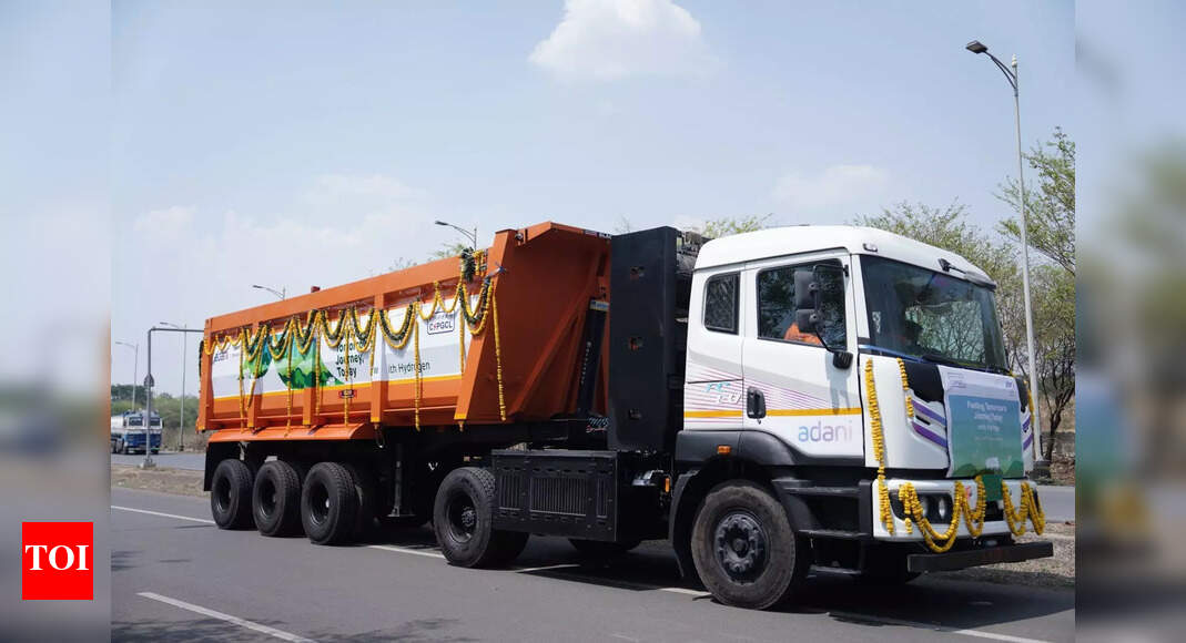 Chhattisgarh Launches India's First Hydrogen Fuel Cell Truck for Cleaner Logistics