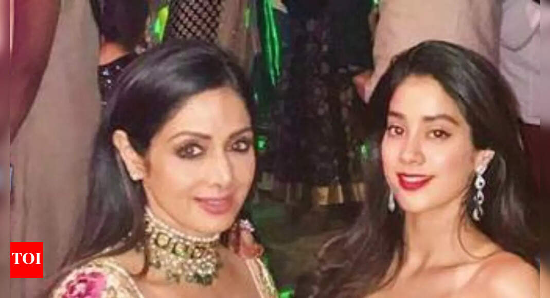 जब जियानहवी कपूर ने अपनी मां, श्रीदेवी के नुकसान के बारे में बात की, और कहा: “हुशी ने रोना बंद कर दिया, बस मुझे सांत्वना देने के लिए” | हिंदी पर फिल्म समाचार