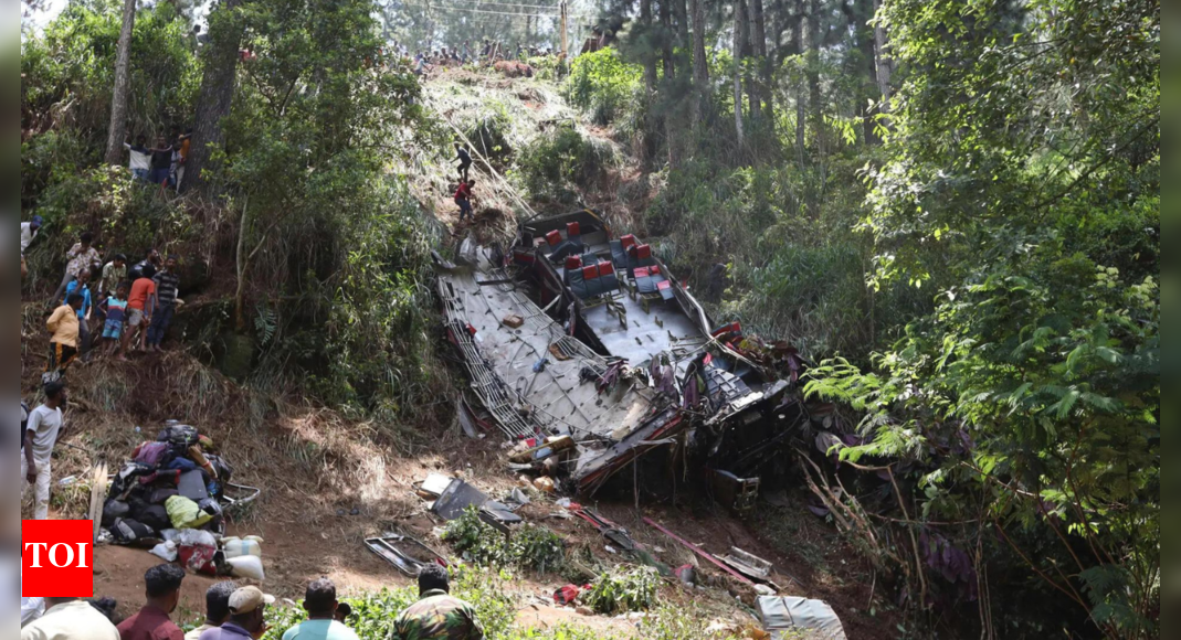 Passenger bus skids off a cliff in Sri Lanka, killing 21 people and injuring at least 14 others