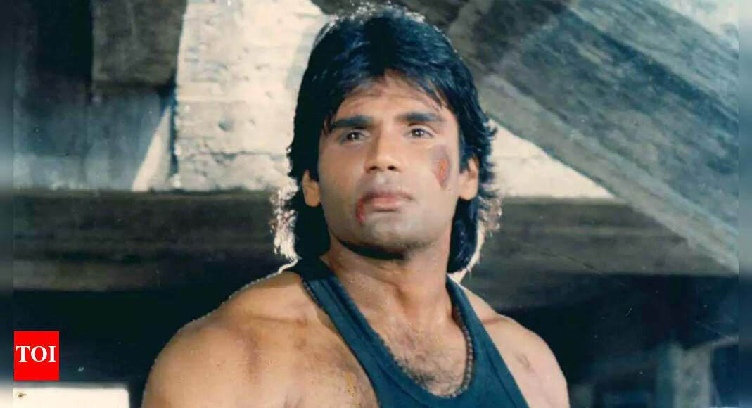 Suniel Shetty recalls film critic calling him a bad actor