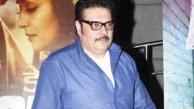 Shehzad Khan slams paparazzi culture; says, "I find it unnecessary"