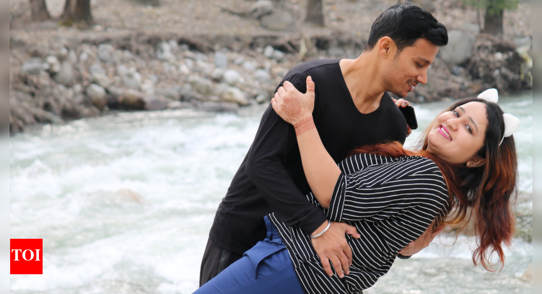 Micro-mance: The New Viral Relationship Trend in 2025