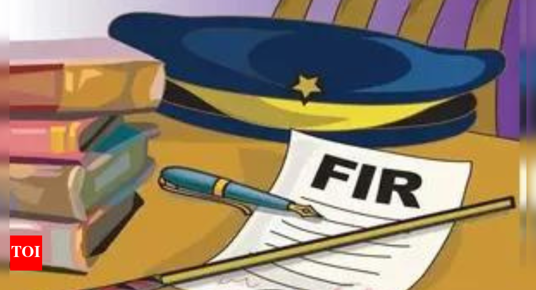 Agra cops don’t file Pocso case, booked
