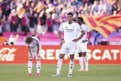  Barcelona push the knife further into Real Madrid, inch closer to 28th La Liga title