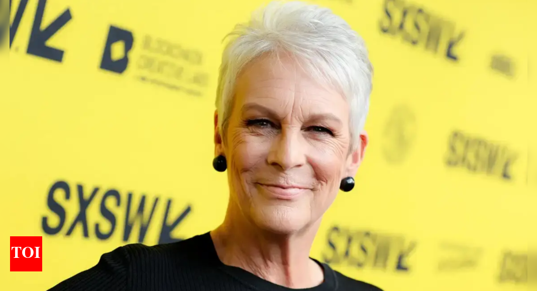杰米·李·柯蒂斯(Jamie Lee Curtis)说,她为20多岁的整容手术感到遗憾:这不是一件好事|印地语电影新闻 杰米·李·柯蒂斯(Jamie Lee Curtis)说,她为20多岁的整容手术感到遗憾:这不是一件好事|印地语电影新闻