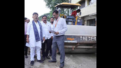 Shivakumar assures contractors of settling bills worth Rs 32k-cr