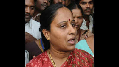 Surekha reviews forest fire prevention & wildlife safety measures in Telangana