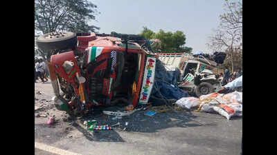 Four agricultural labourers killed in Palnadu accident