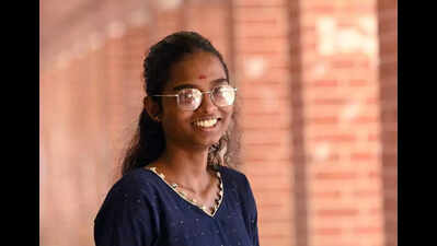 City school topper Jayashri bags seat at Ethiraj college with full scholarship