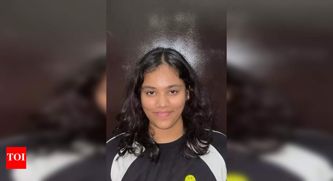 After losing dad, Niharika turned pain into purpose | Nagpur News ...