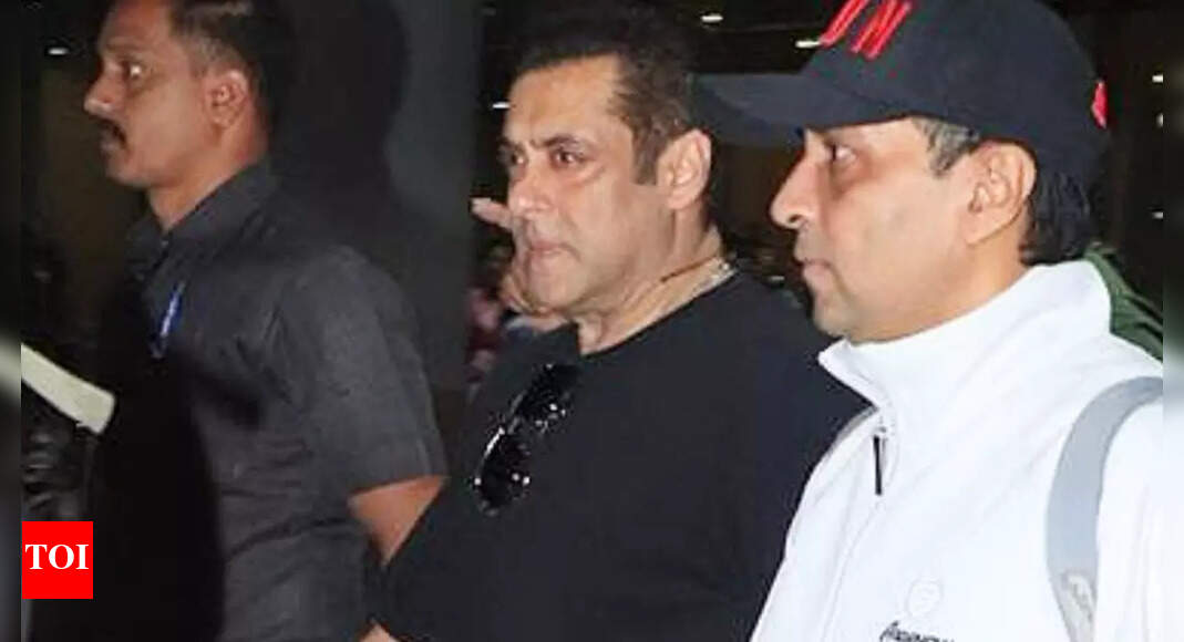 Salman Khan at Mumbai airport donning a casual look: Pics